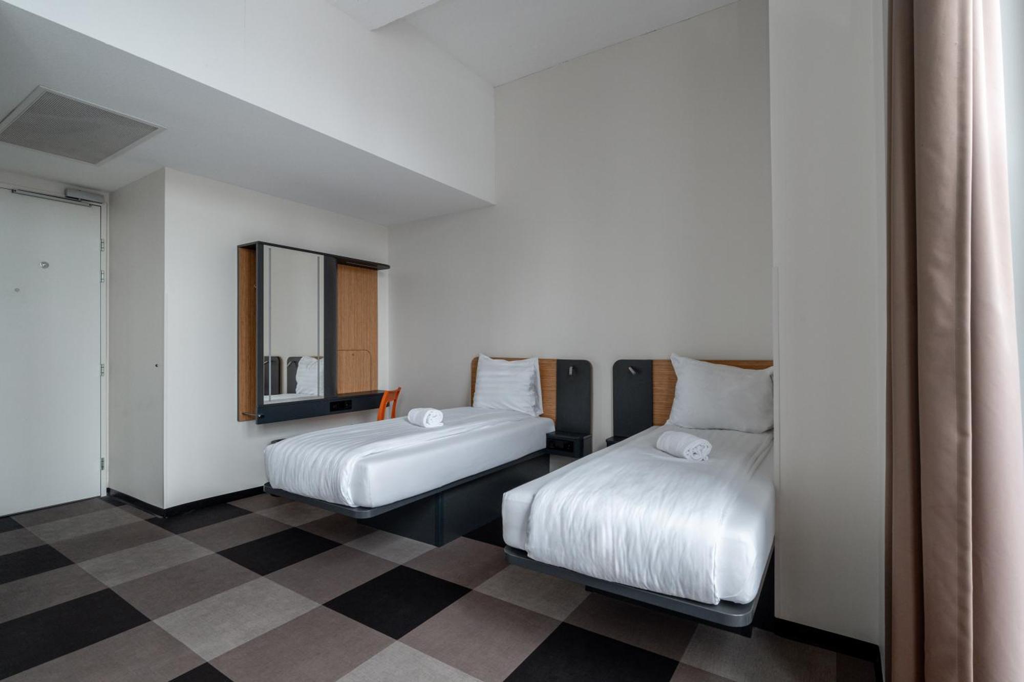 Easyhotel Maastricht City Centre Exterior photo