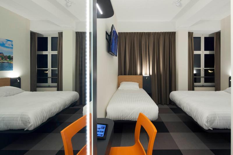 Easyhotel Maastricht City Centre Exterior photo